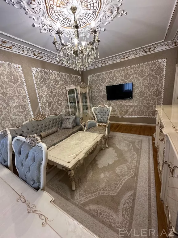 Satılır, yeni tikili