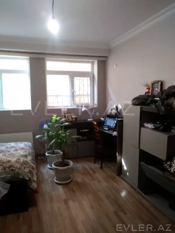 Satılır, yeni tikili