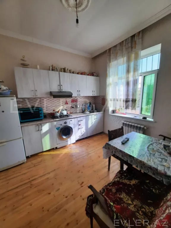 Satılır, həyət evi/villa