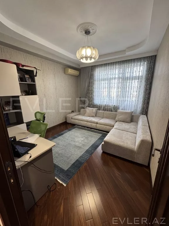 Satılır, yeni tikili