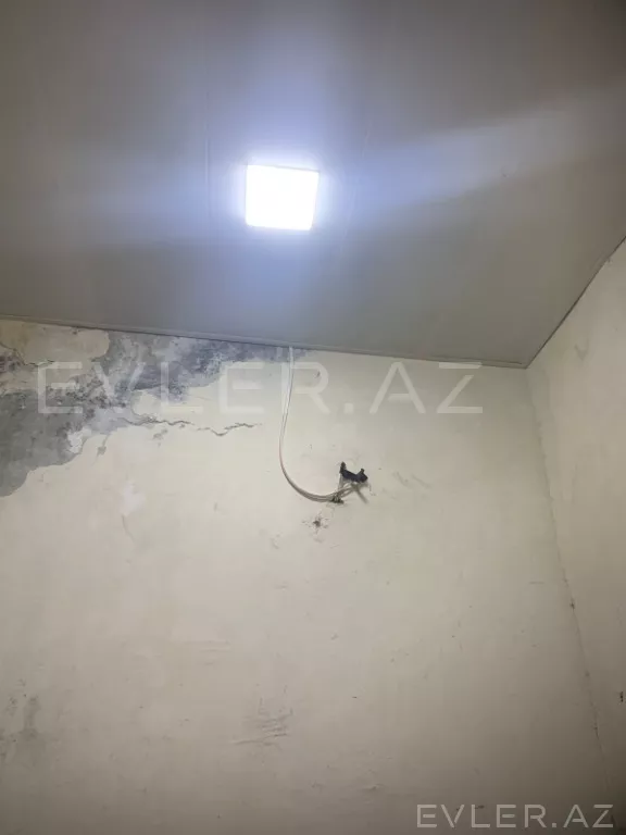 Satılır, köhnə tikili