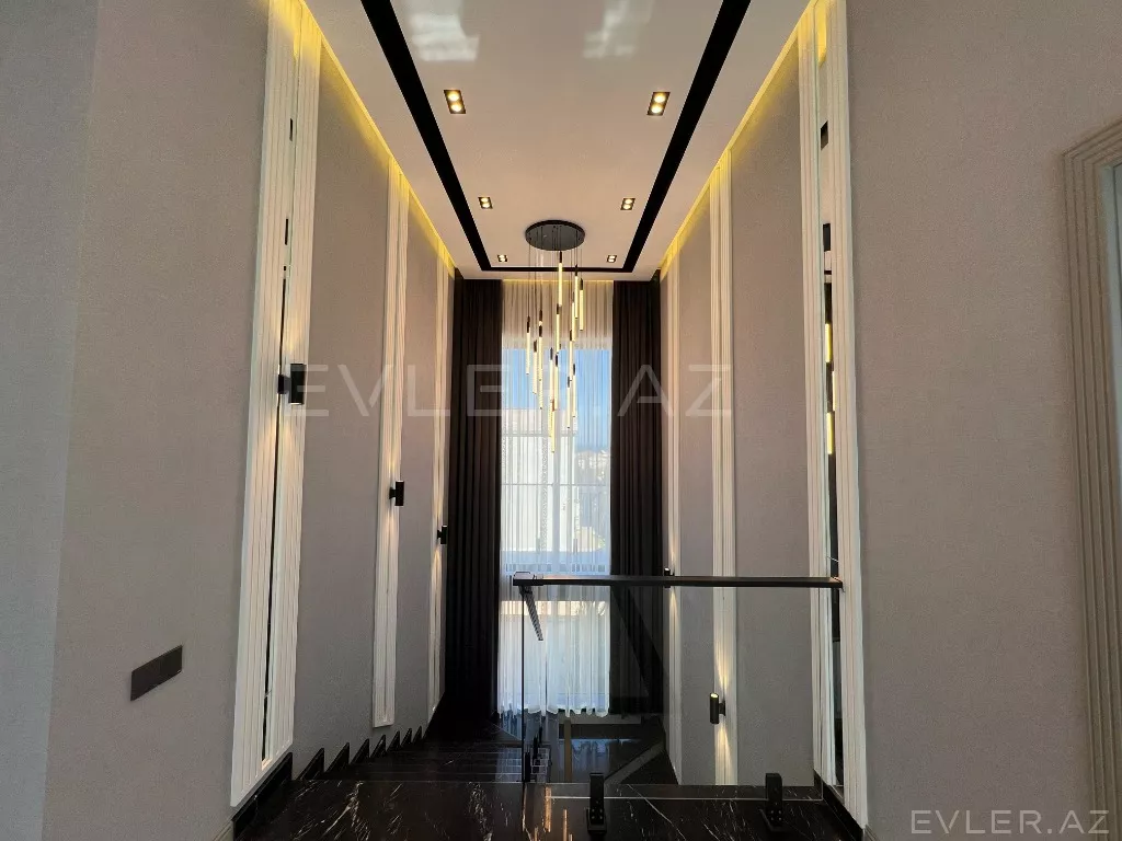 Satılır, həyət evi/villa