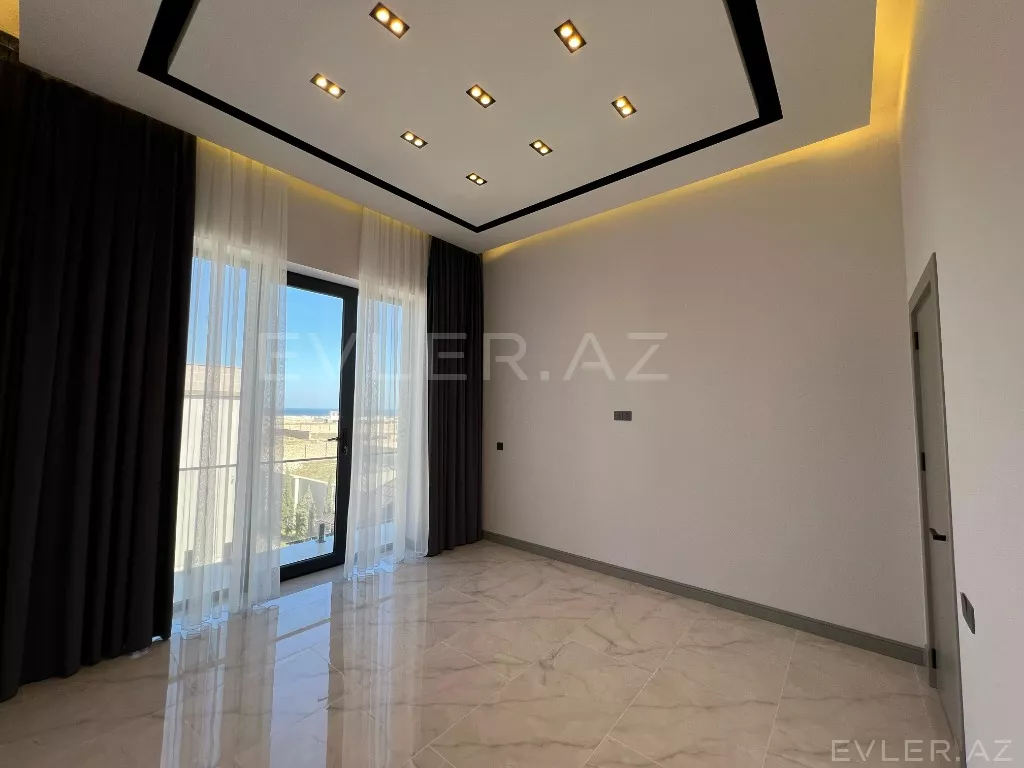 Satılır, həyət evi/villa