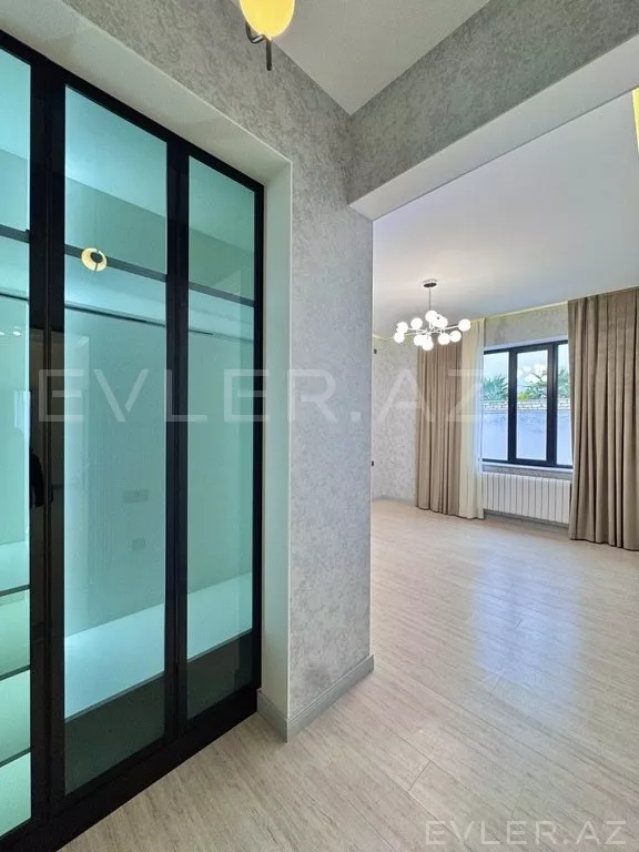 Satılır, həyət evi/villa