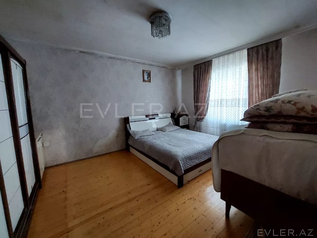 Satılır, həyət evi/villa