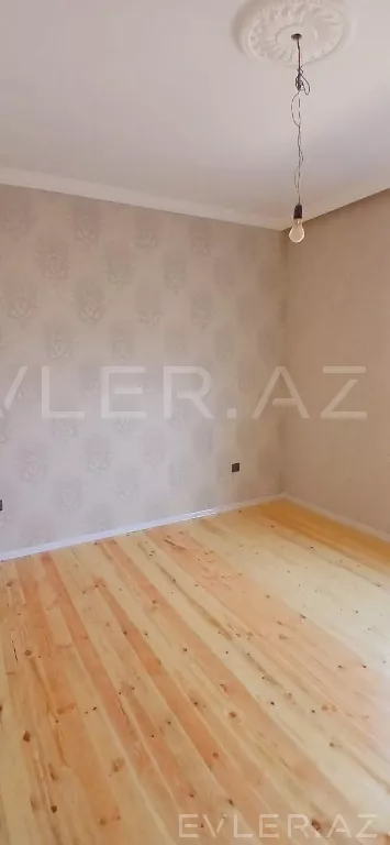 Satılır, həyət evi/villa