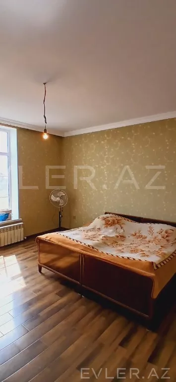 Satılır, həyət evi/villa