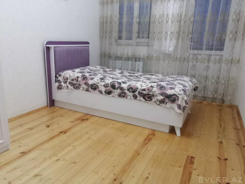 Satılır, həyət evi/villa