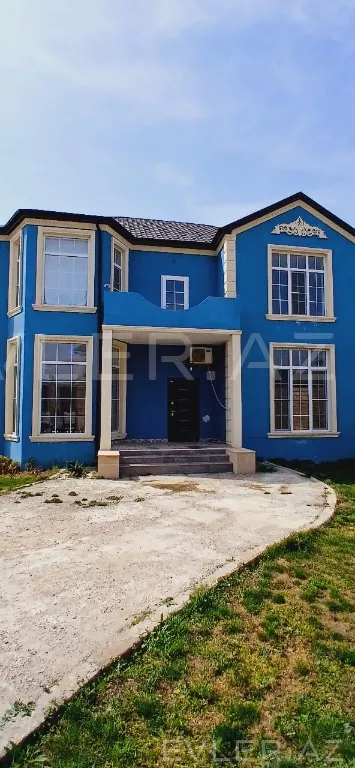 Satılır, həyət evi/villa