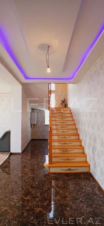 Satılır, həyət evi/villa