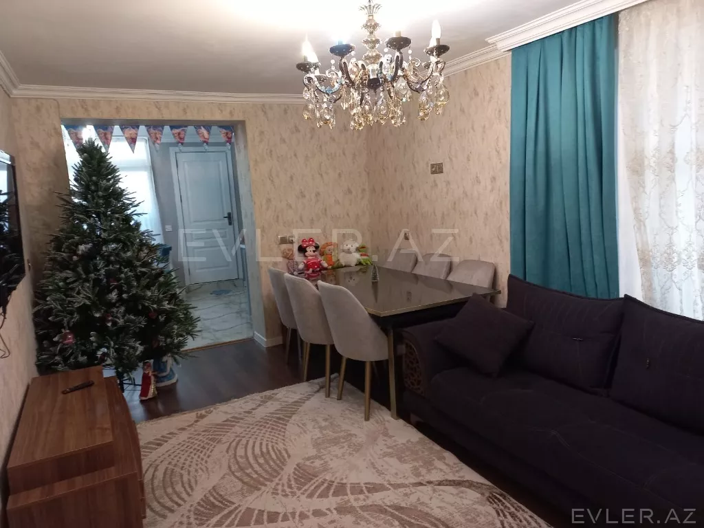 Satılır, köhnə tikili