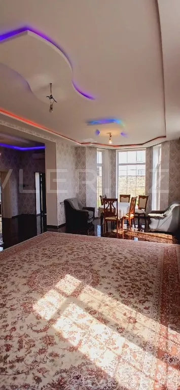 Satılır, həyət evi/villa