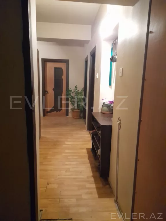 Satılır, köhnə tikili