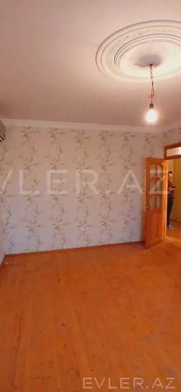 Satılır, həyət evi/villa