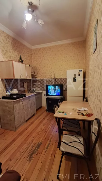 Aylıq, həyət evi/villa
