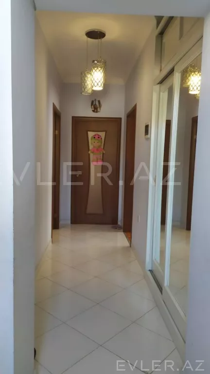 Satılır, həyət evi/villa