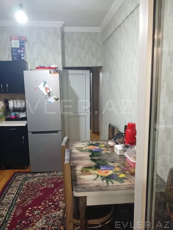 Satılır, yeni tikili
