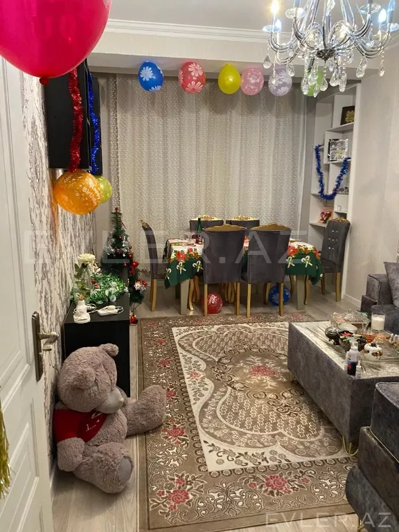 Satılır, yeni tikili