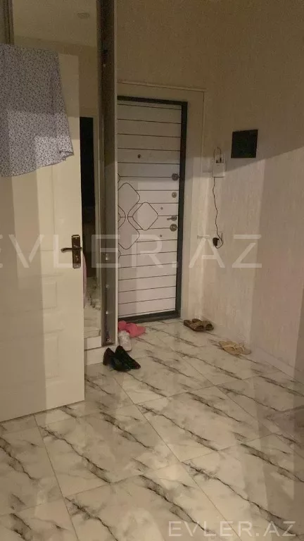 Satılır, yeni tikili