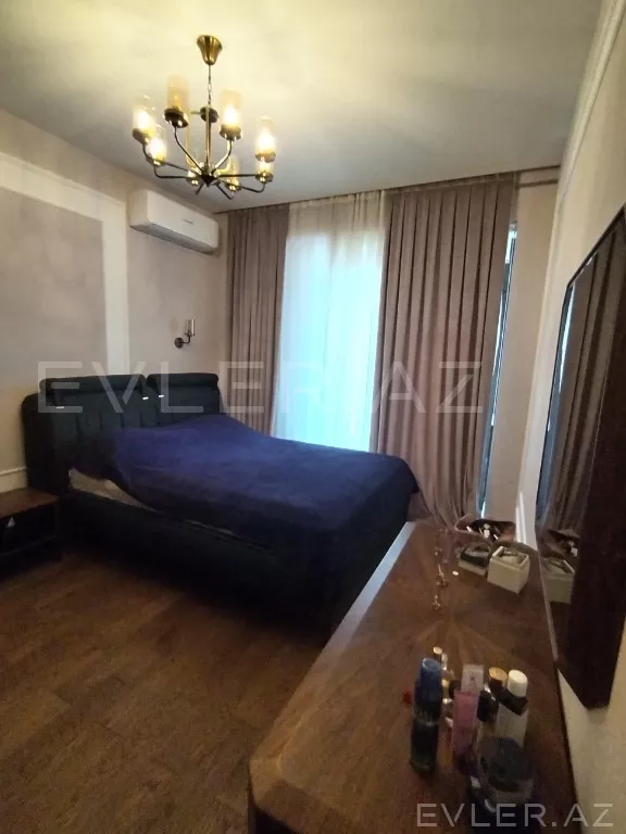 Satılır, yeni tikili