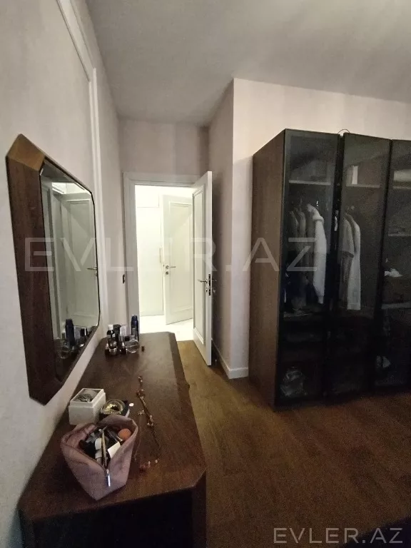 Satılır, yeni tikili