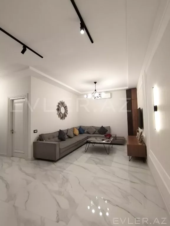 Satılır, yeni tikili