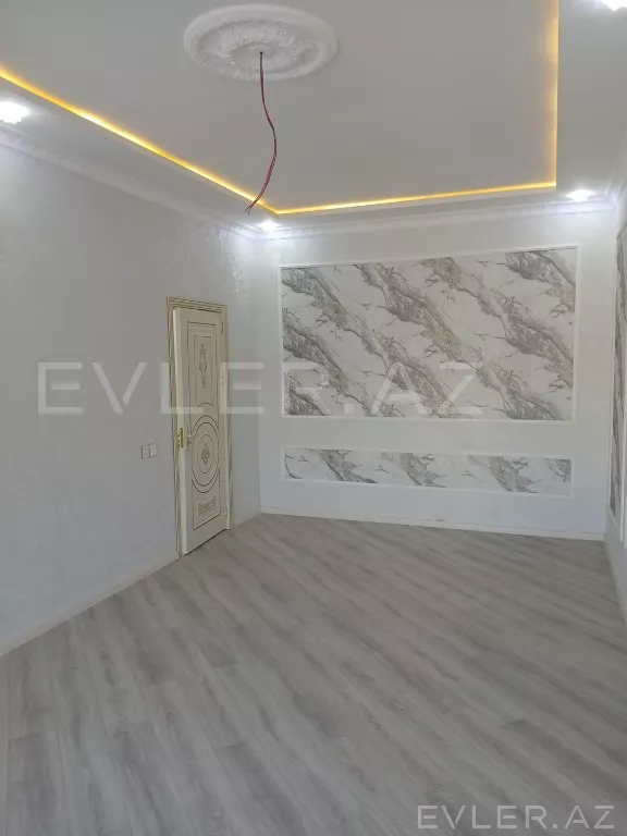 Satılır, həyət evi/villa