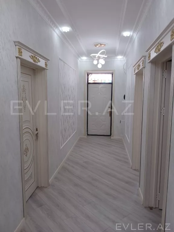 Satılır, həyət evi/villa