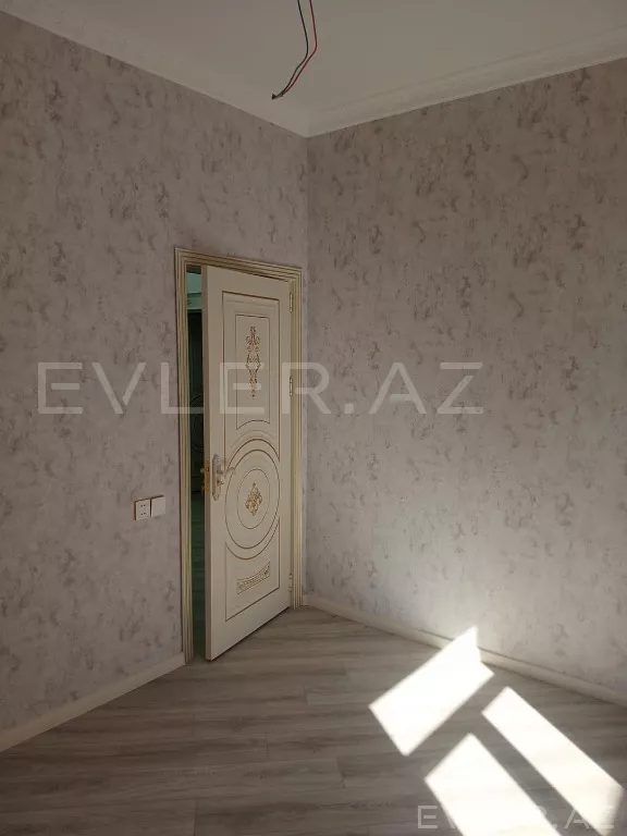 Satılır, həyət evi/villa