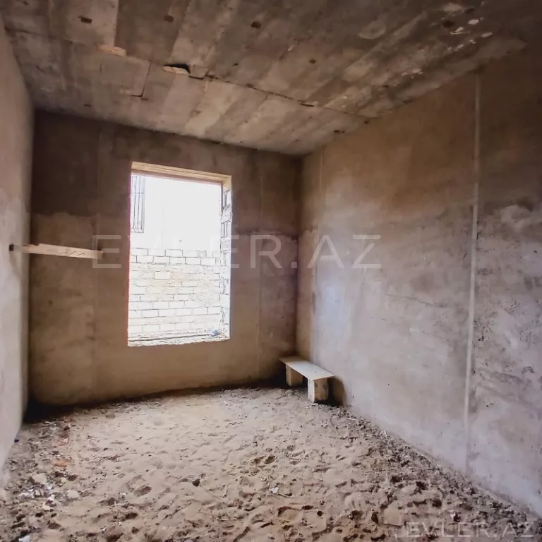 Satılır, həyət evi/villa