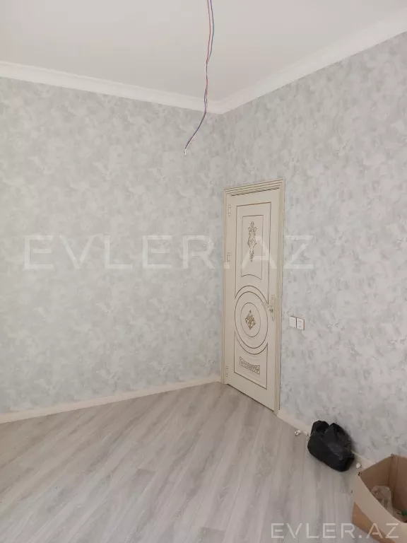 Satılır, həyət evi/villa