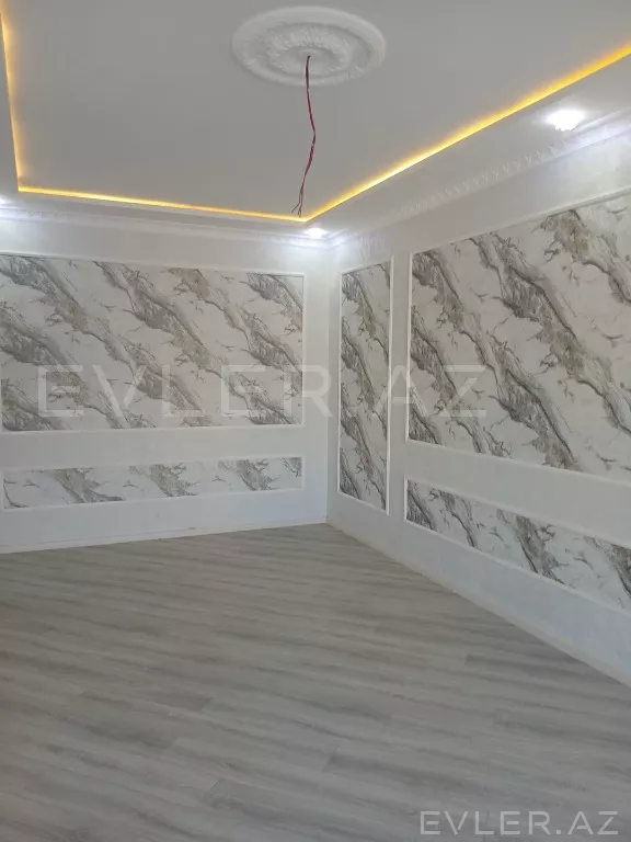 Satılır, həyət evi/villa