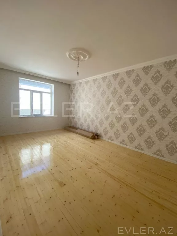 Satılır, həyət evi/villa