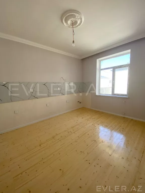 Satılır, həyət evi/villa