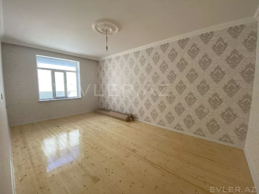 Satılır, həyət evi/villa