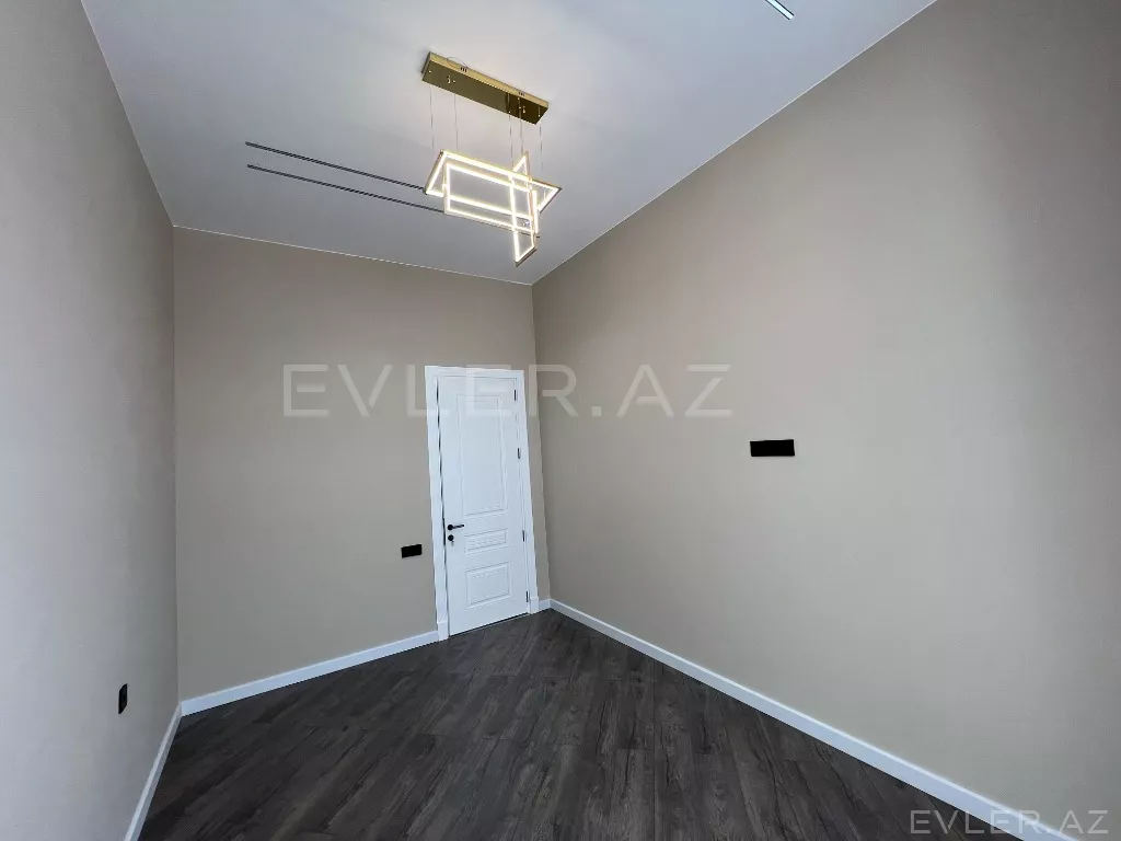 Satılır, həyət evi/villa