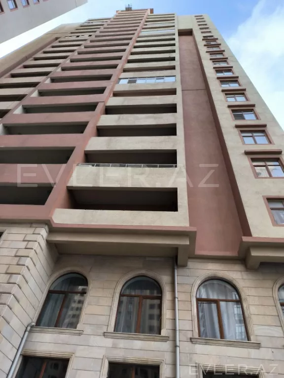 Satılır, yeni tikili