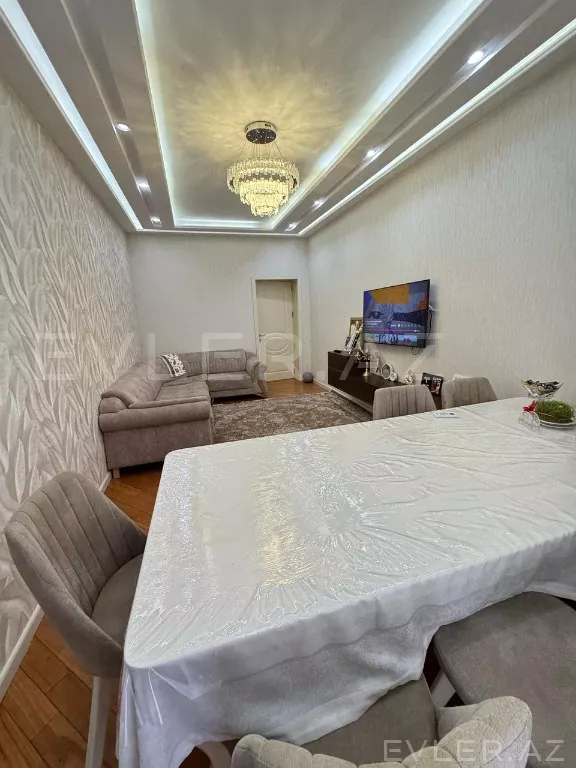 Satılır, yeni tikili