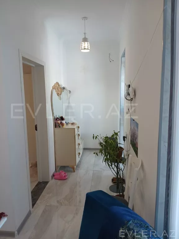 Satılır, həyət evi/villa
