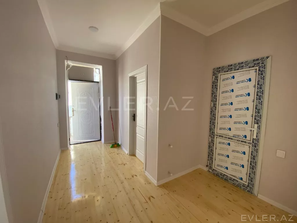Satılır, həyət evi/villa