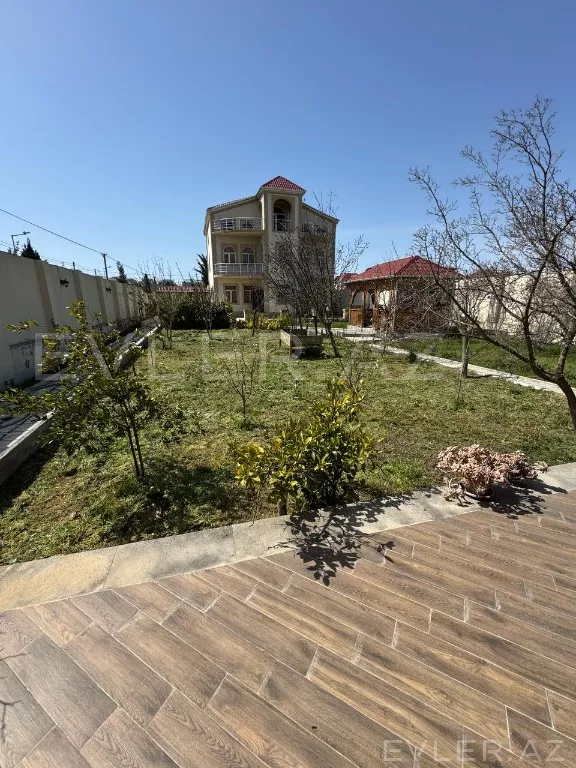 Satılır, həyət evi/villa