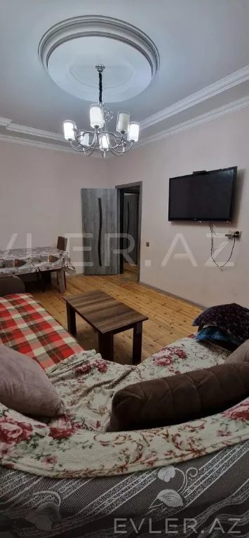 Satılır, həyət evi/villa