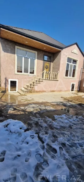Satılır, həyət evi/villa