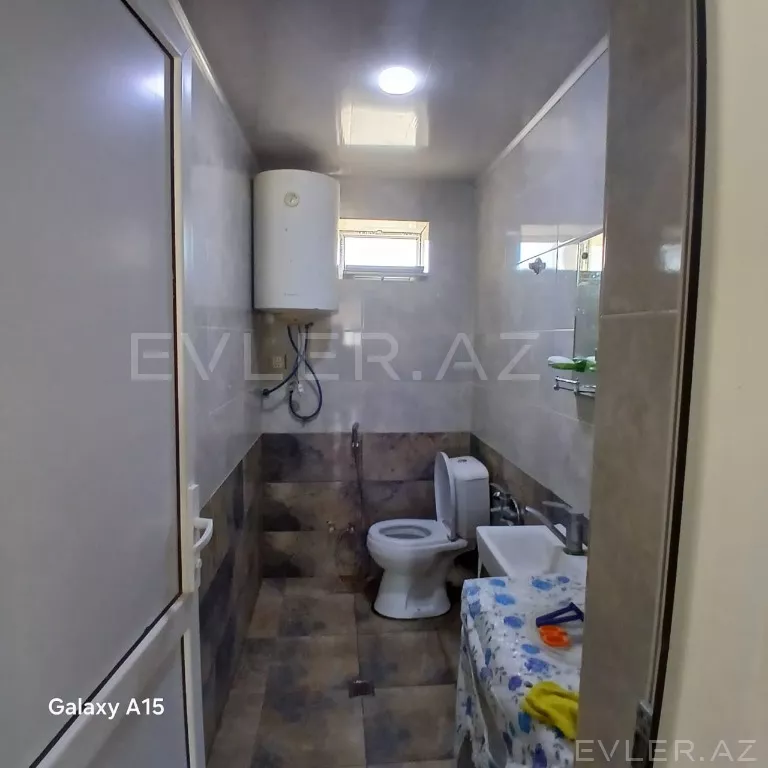 Satılır, həyət evi/villa