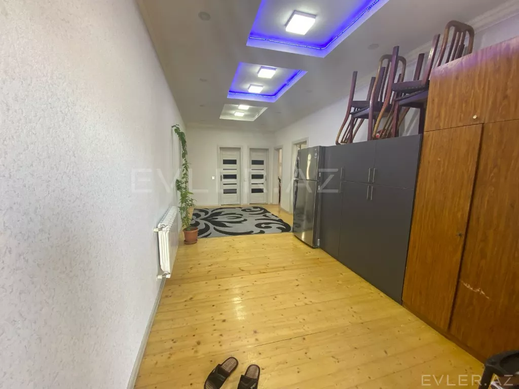 Satılır, həyət evi/villa