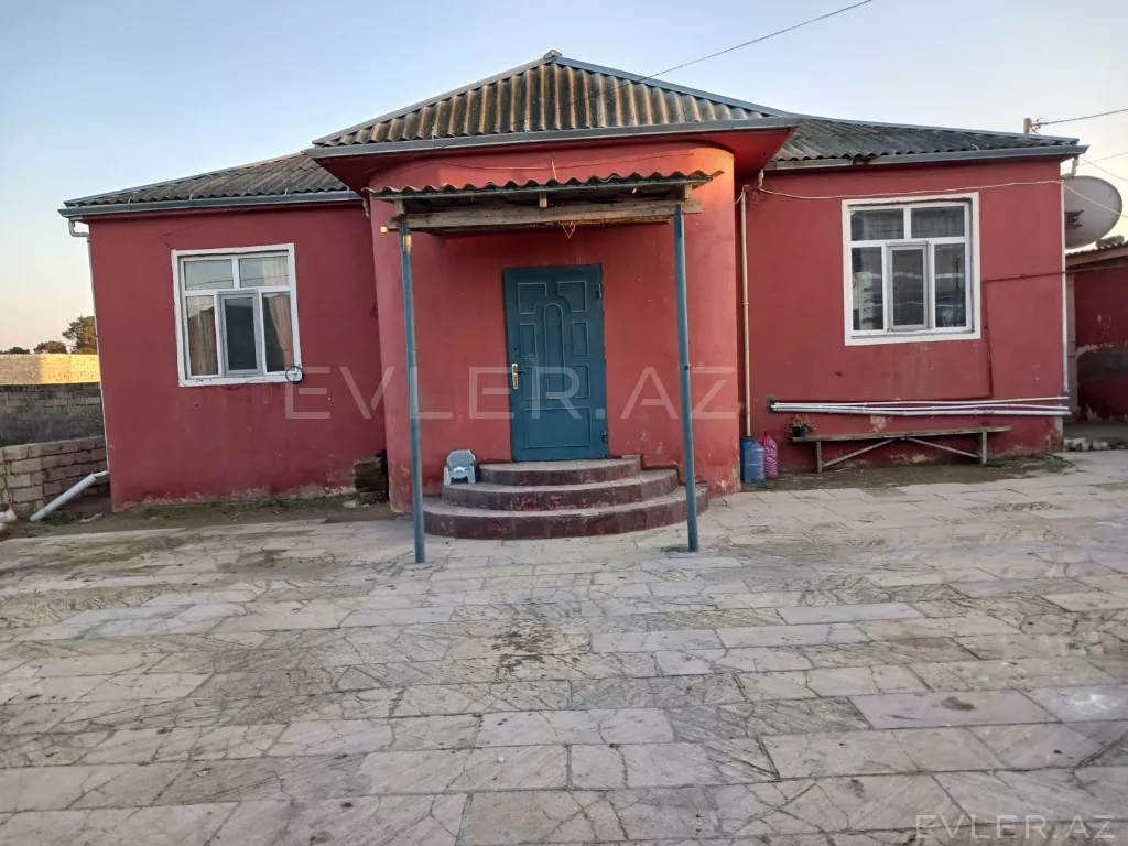 Satılır, həyət evi/villa