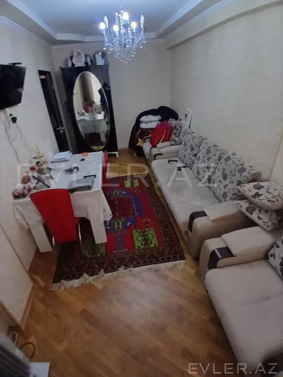 Satılır, yeni tikili