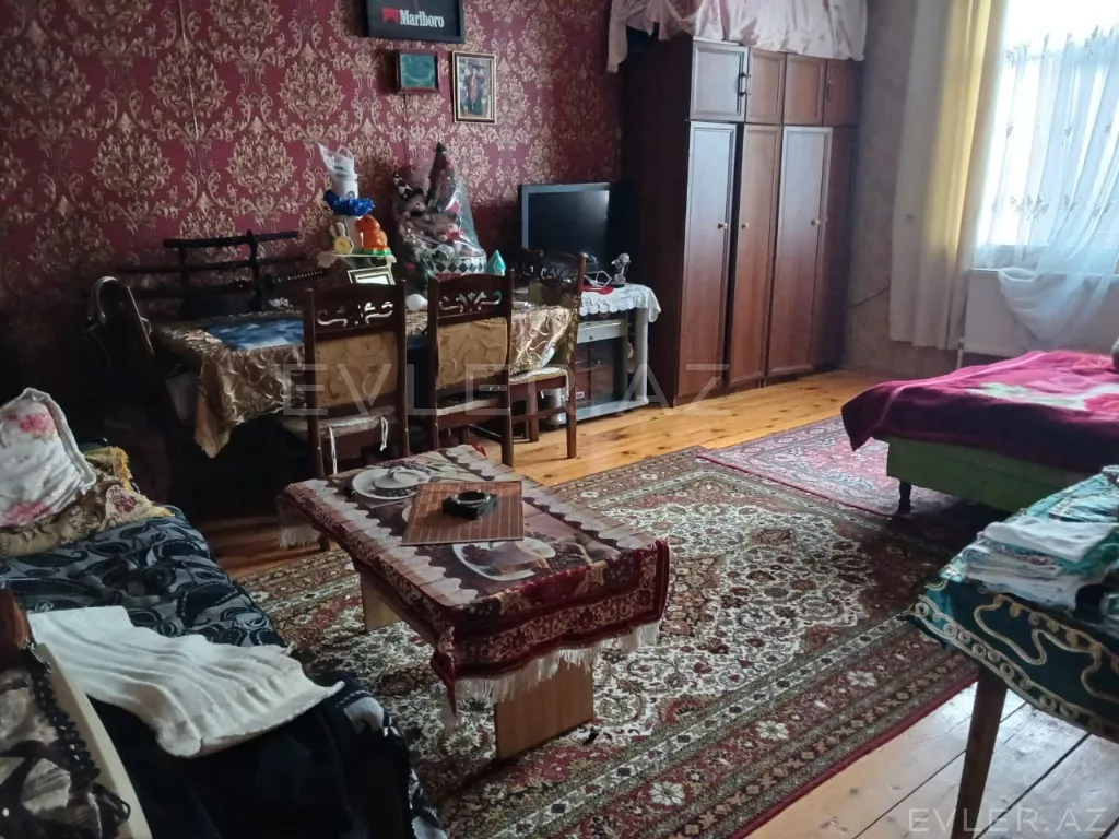 Satılır, həyət evi/villa