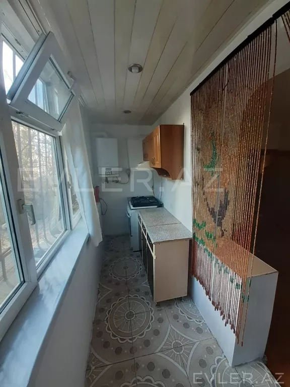 Satılır, köhnə tikili
