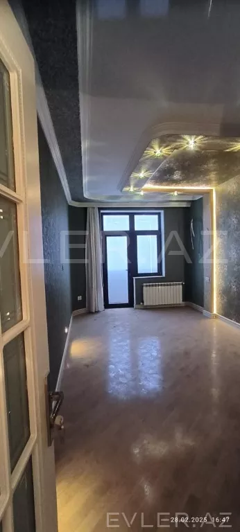 Satılır, yeni tikili